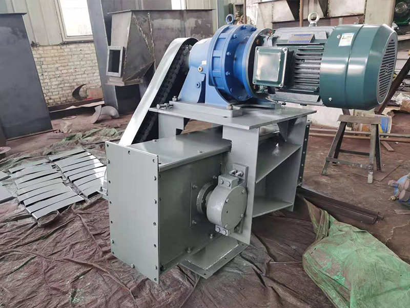 粉尘刮板输送机